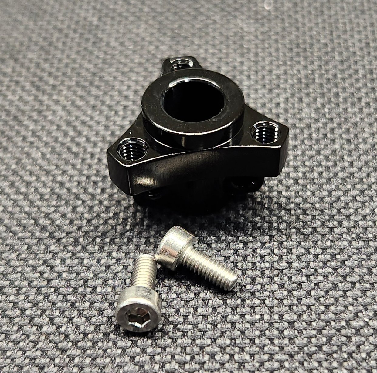 Double Clamp hub M3 Black